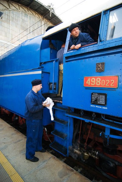 DSC_9704.jpg - Winton train