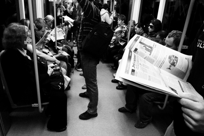 20100907P1090183.jpg - Ranní metro